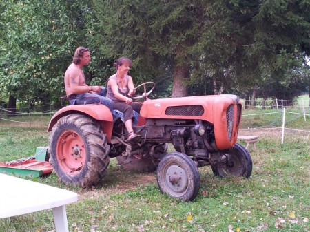 conduite d'un tracteur Bautz de 1964
