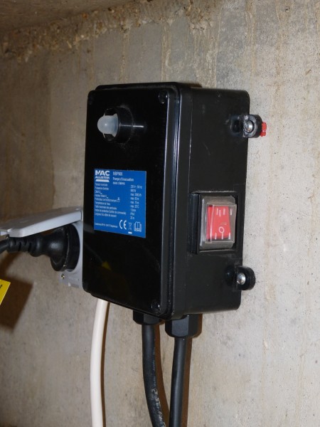 Alimentation électrique de la pompe